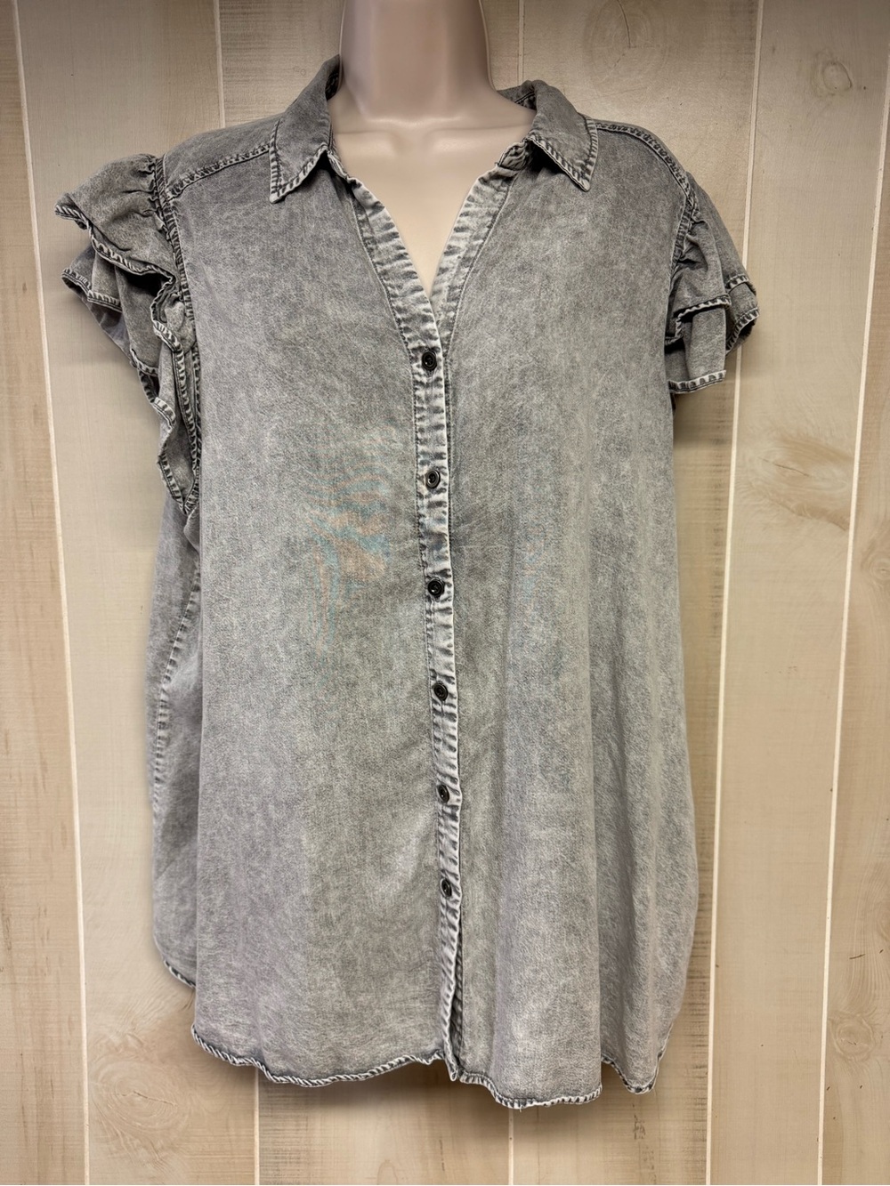 Jane and Delancey Washed Gray Ruffled Sleeve Button-Front Blouse